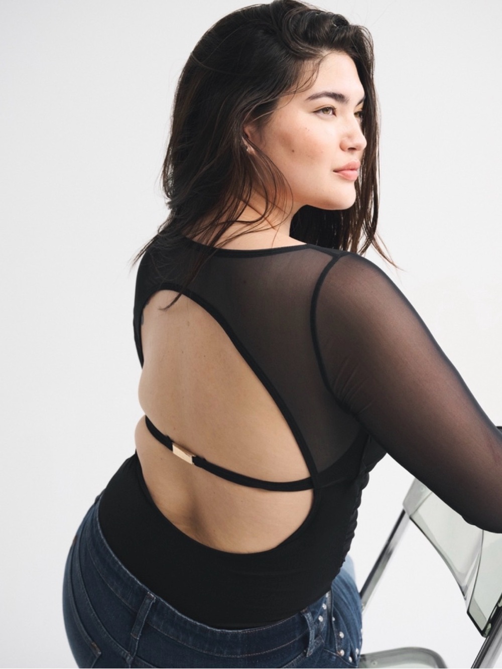 BNWOT Bra-Free Long-Sleeve Open-Back Hardware Bodysuit